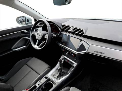2025 Audi Q3 — sličica 6
