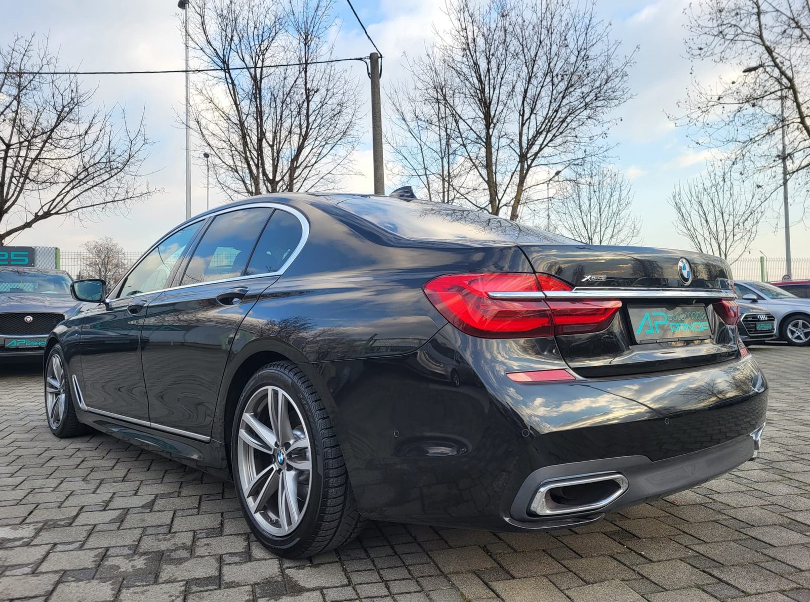 2016 BMW Serija 7 — fotografija 4