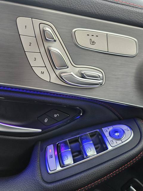 2022 Mercedes-Benz GLC — sličica 21