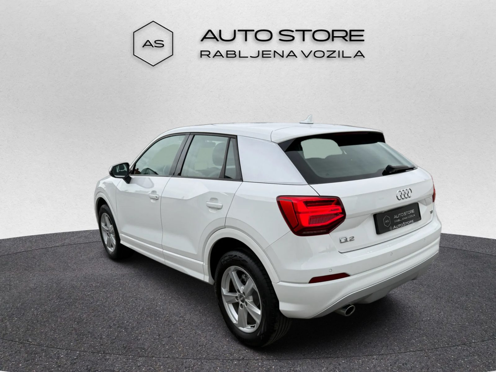 2018 Audi Q2 — fotografija 5