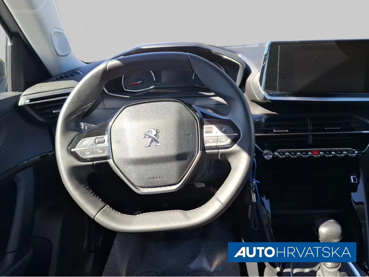 2022 Peugeot 2008 — fotografija 10