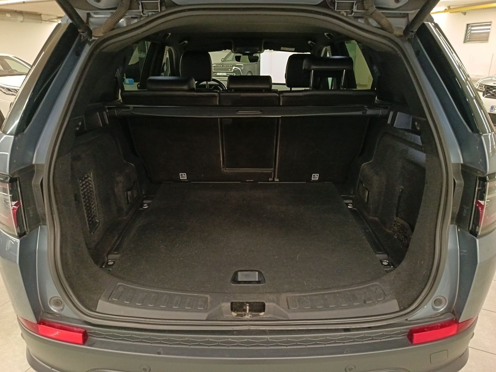 2021 Land Rover Discovery Sport — fotografija 12