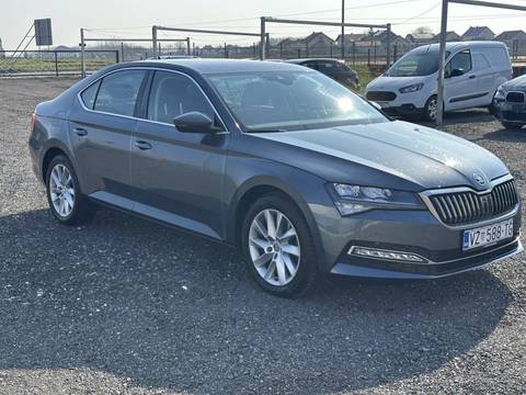 2021 Škoda Superb — sličica 3