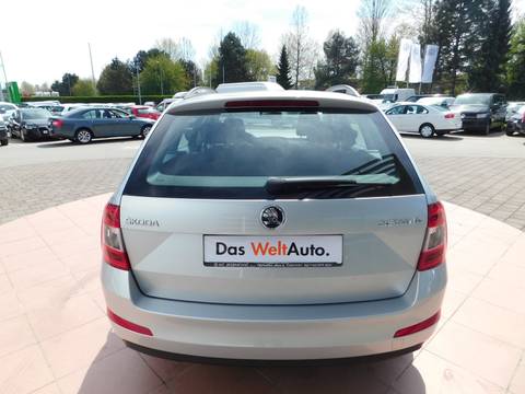 2016 Škoda Octavia Combi — sličica 6