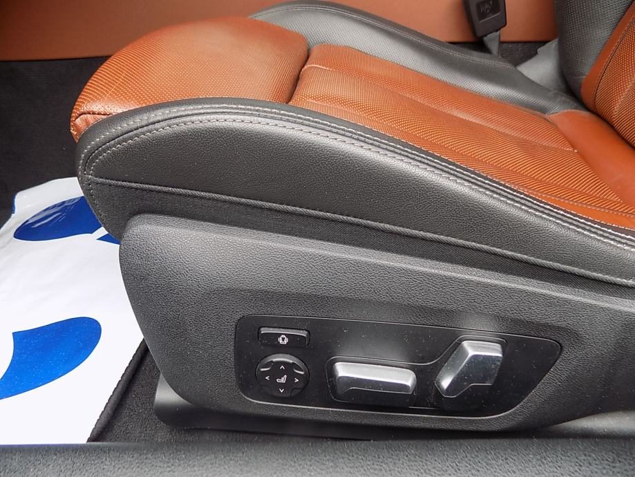 2019 BMW Serija 8 — fotografija 10