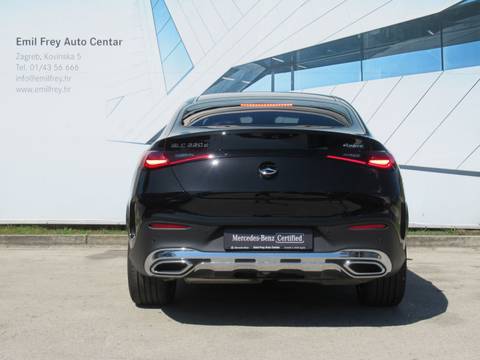 2025 Mercedes-Benz GLC AMG Line — sličica 7
