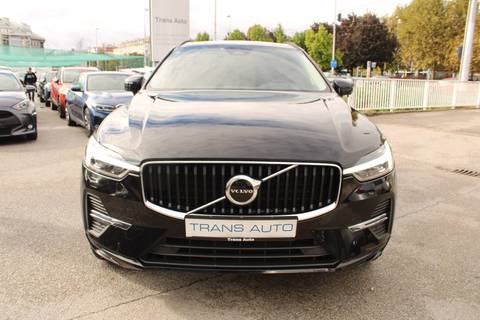 2022 Volvo XC60 — sličica 2