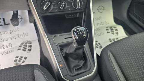 2022 Volkswagen Taigo — sličica 17
