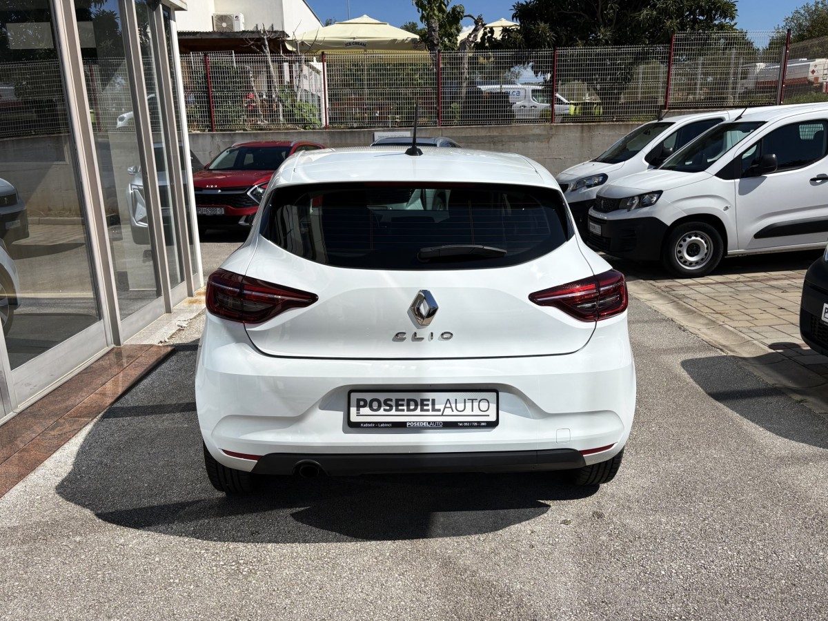 2023 Renault Clio — fotografija 6