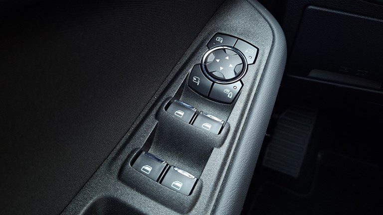 2022 Ford S-max — fotografija 25