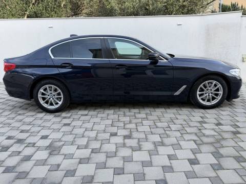 2017 BMW Serija 5 — sličica 8