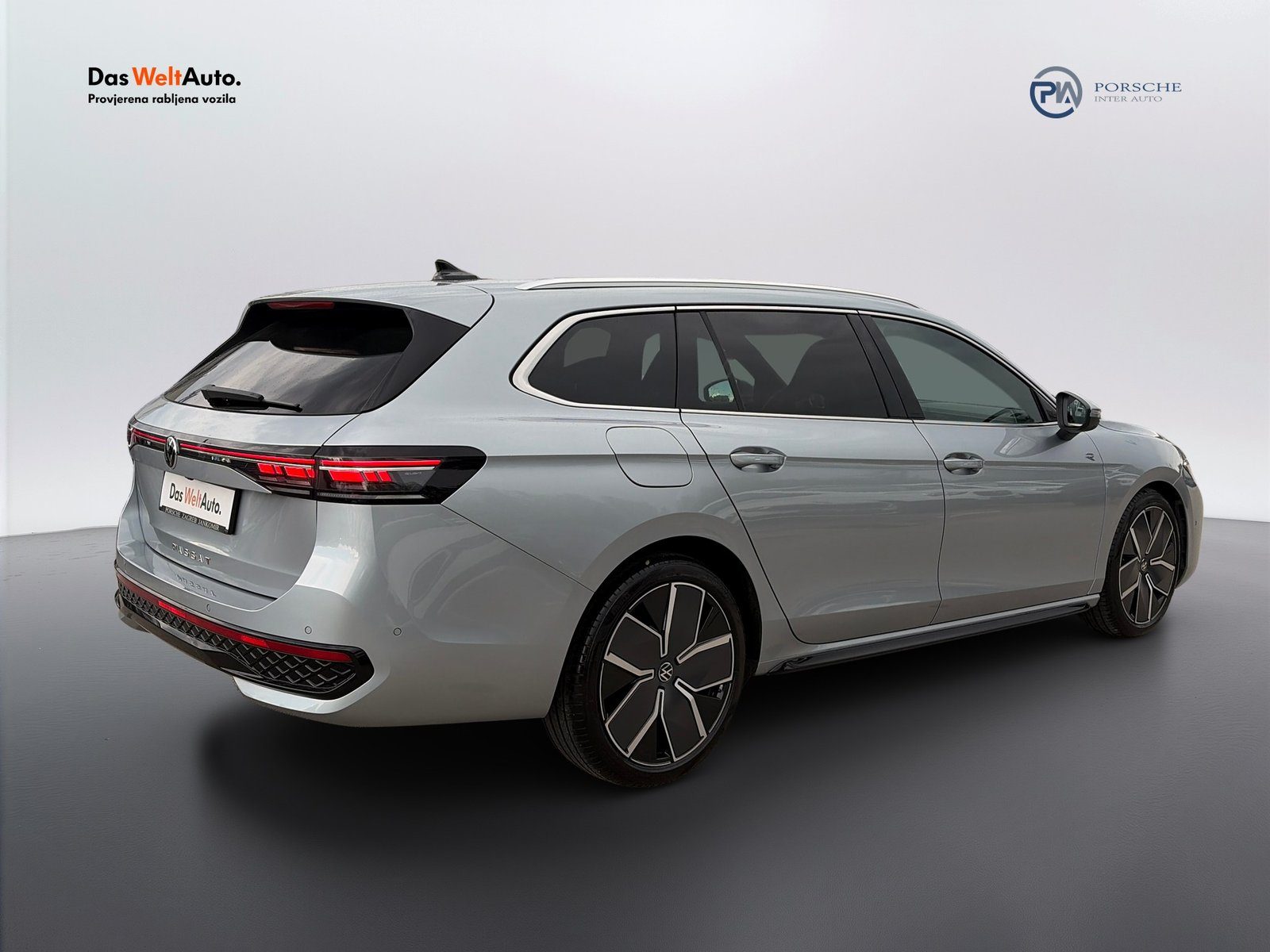 2025 Volkswagen Passat R-Line — fotografija 8