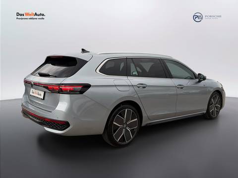 2025 Volkswagen Passat R-Line — sličica 8