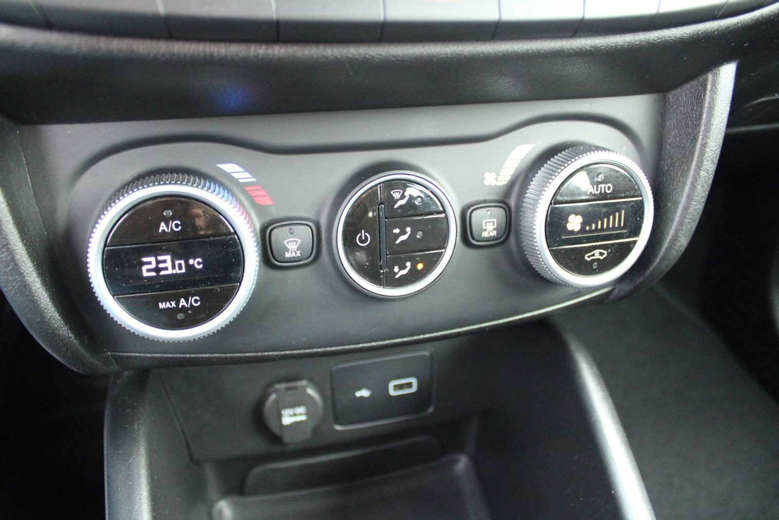 2023 Fiat Tipo — fotografija 16