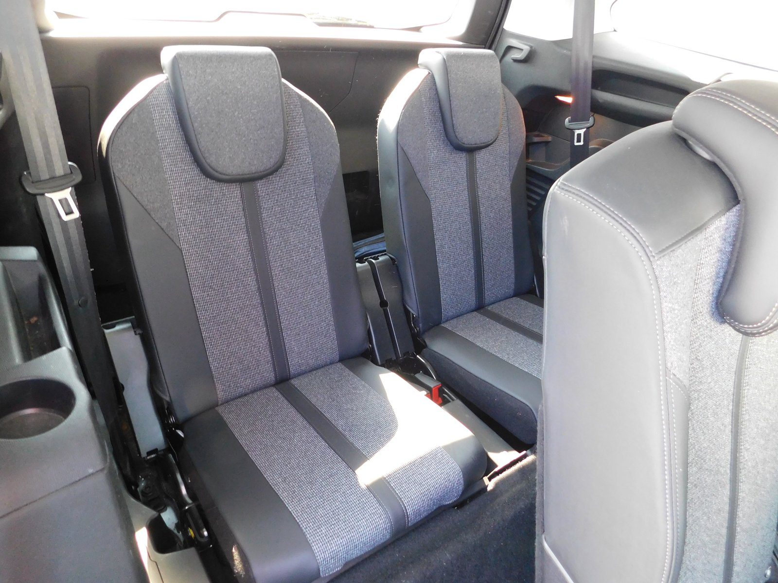 2019 Peugeot 5008 — fotografija 14