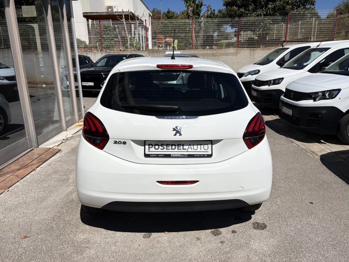 2020 Peugeot 208 — fotografija 5