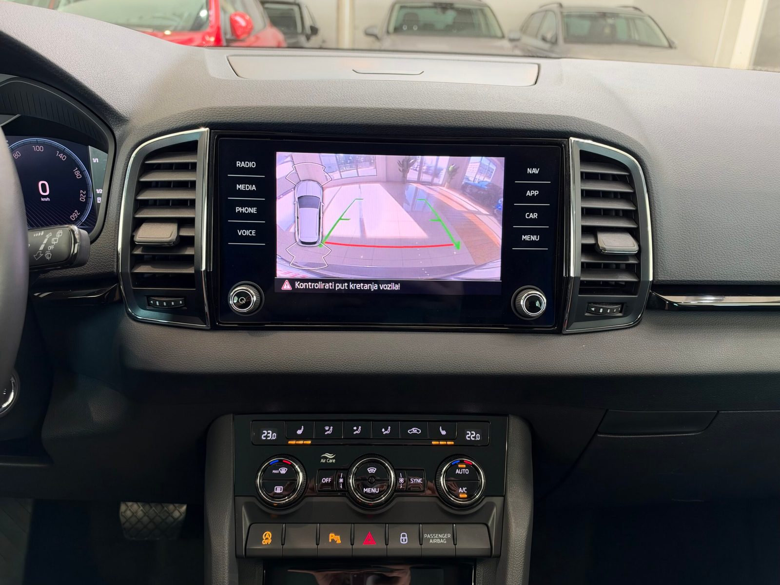 2022 Škoda Karoq — fotografija 10
