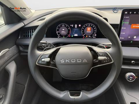 2025 Škoda Superb Combi — sličica 14