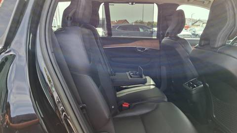 2022 Volvo XC90 — sličica 6