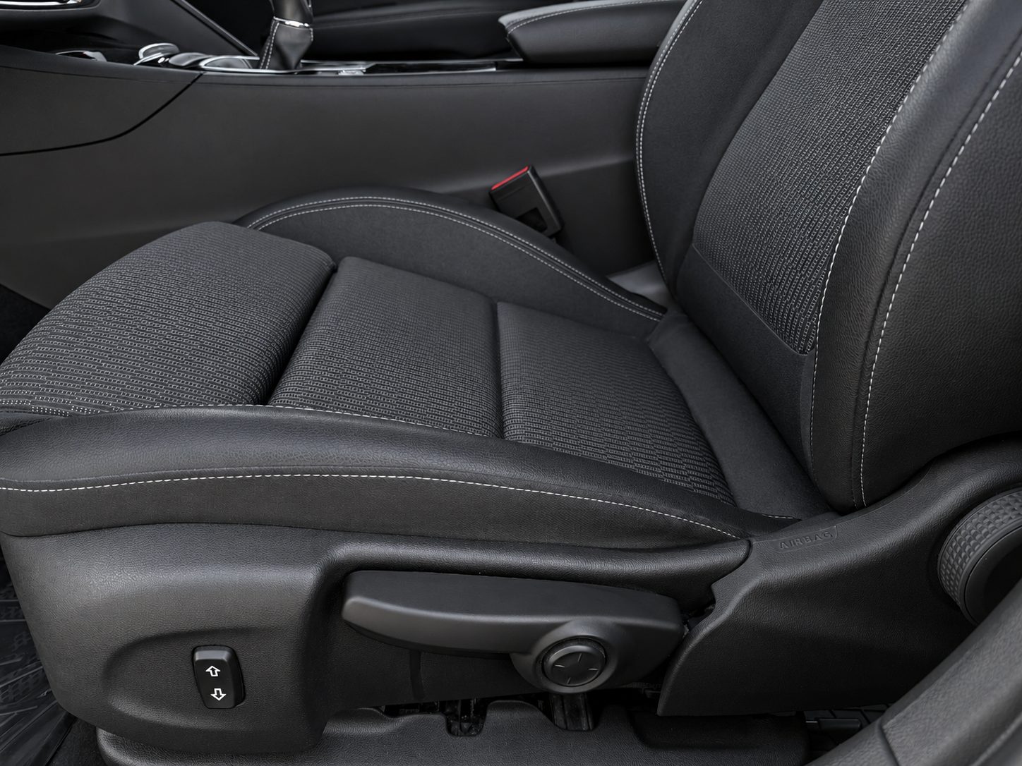 2021 Opel Insignia Grand Sport — fotografija 12