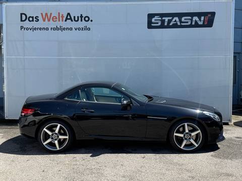 2017 Mercedes-Benz SLC — sličica 4