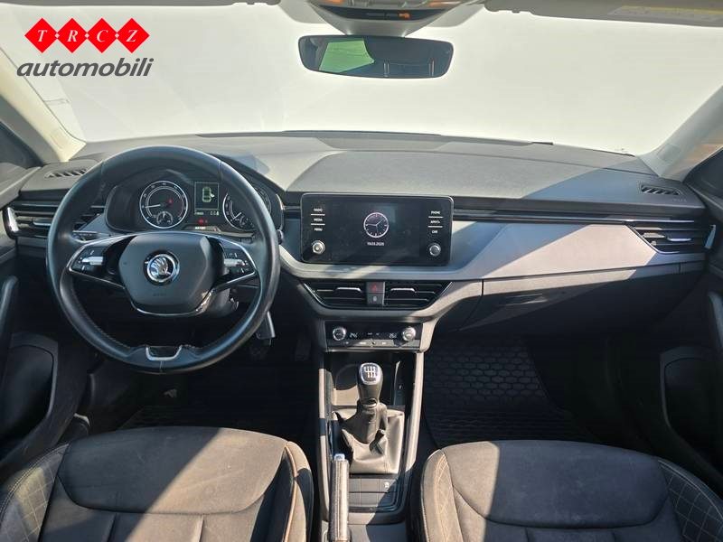 2021 Škoda Scala — fotografija 8