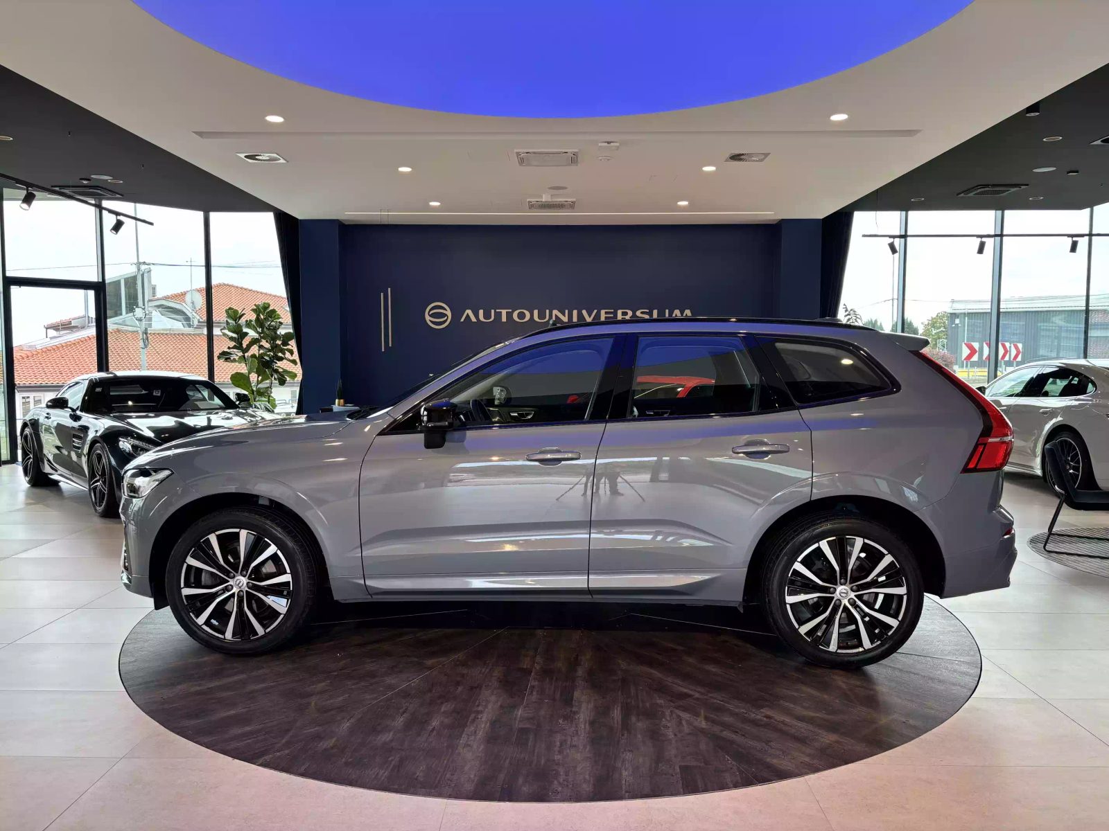 2023 Volvo XC60 — fotografija 3