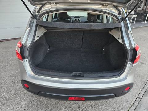 2013 Nissan Qashqai — sličica 16