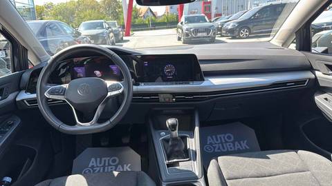2024 Volkswagen Golf — sličica 11