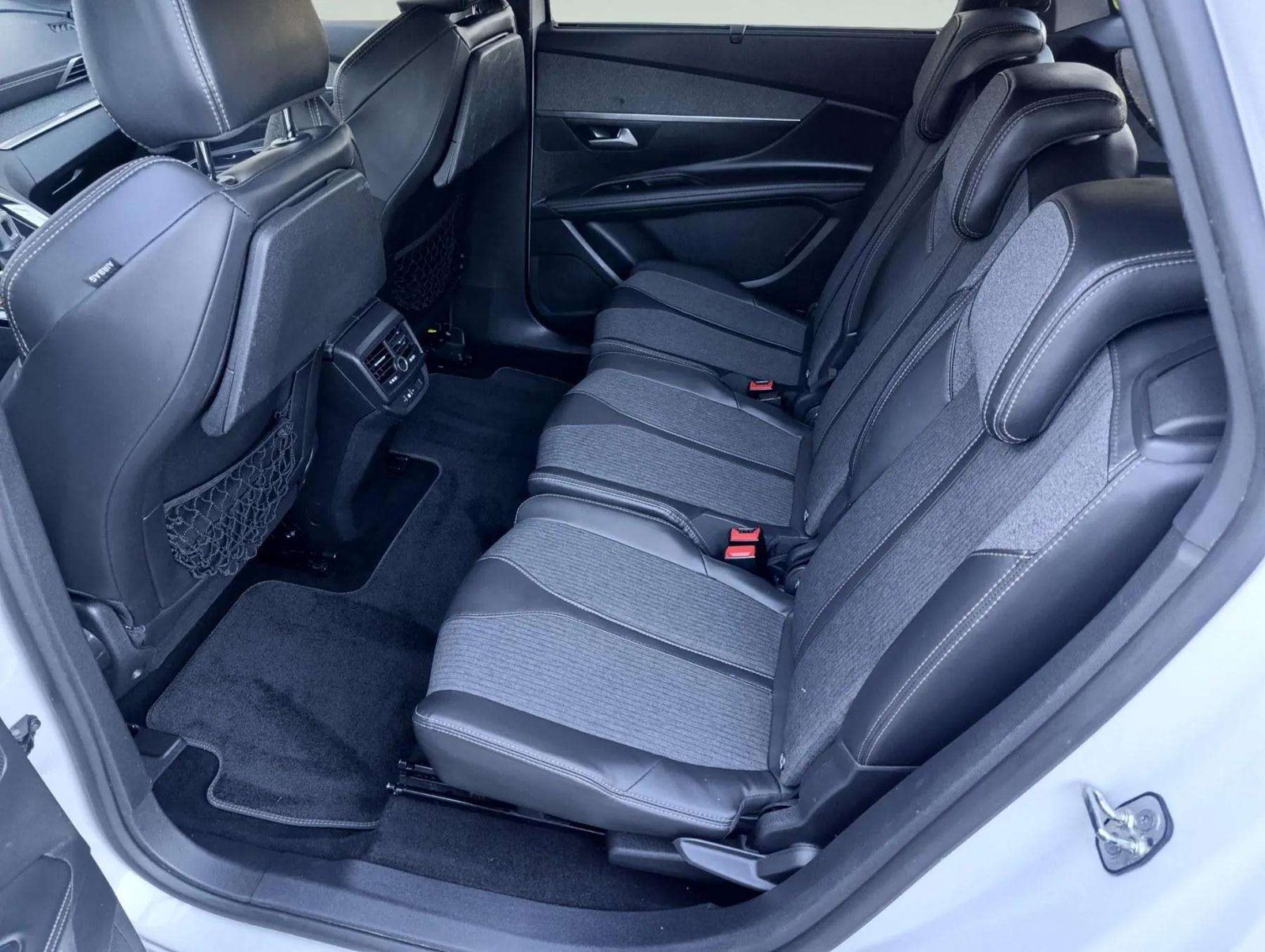 2018 Peugeot 5008 — fotografija 17