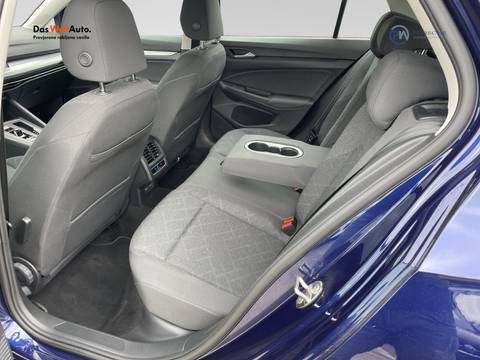 2022 Volkswagen Golf — sličica 10