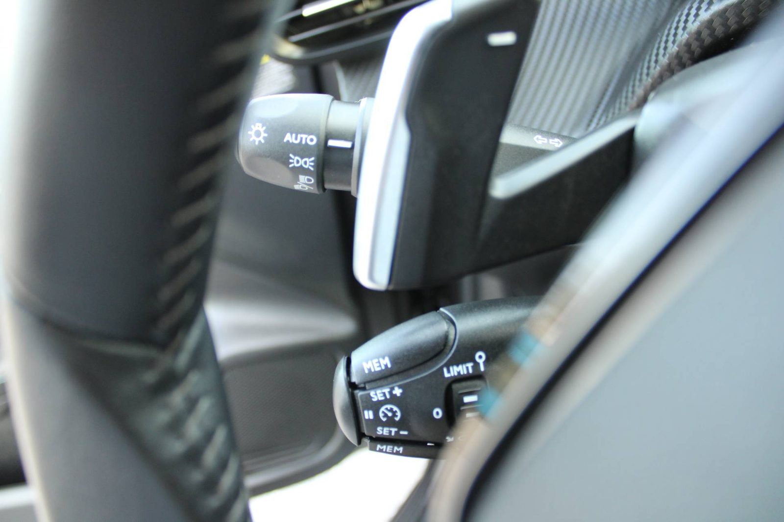 2023 Peugeot 208 — fotografija 15