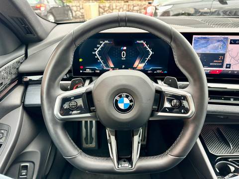 2024 BMW Serija 5 — sličica 16