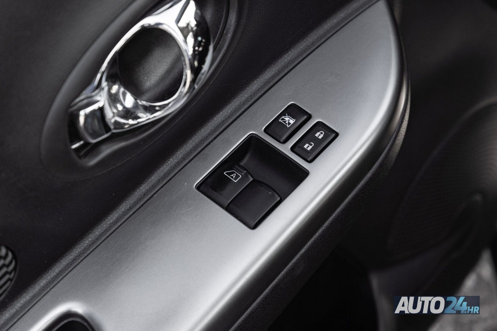 2014 Nissan Micra Acenta — fotografija 13