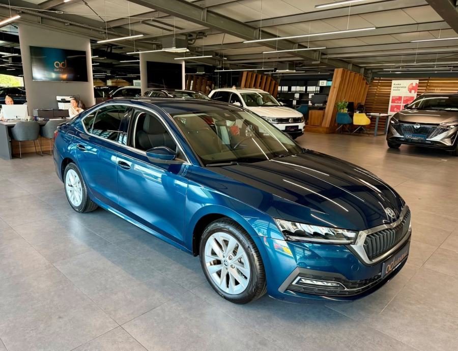 2021 Škoda Octavia — fotografija 10