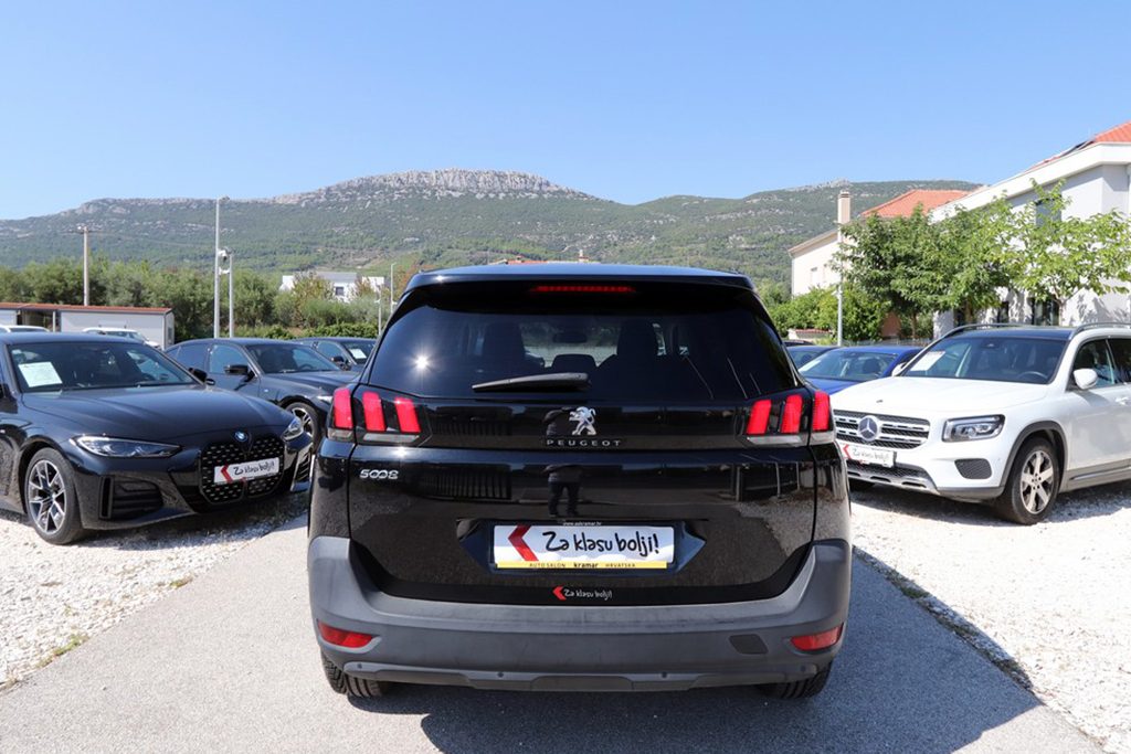 2020 Peugeot 5008 — fotografija 18