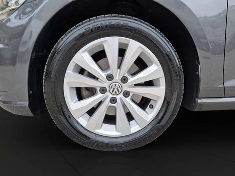 2019 Volkswagen Golf — sličica 9