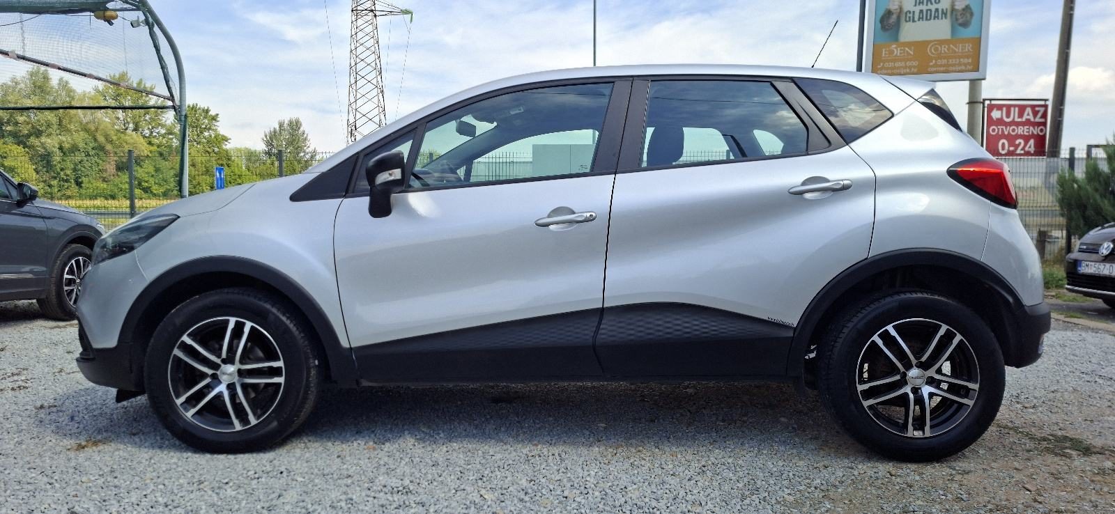 2015 Renault Captur — fotografija 4