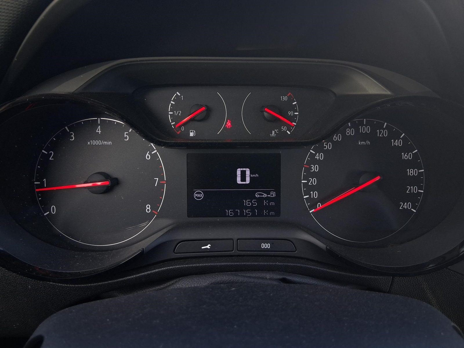 2020 Opel Crossland X — fotografija 11