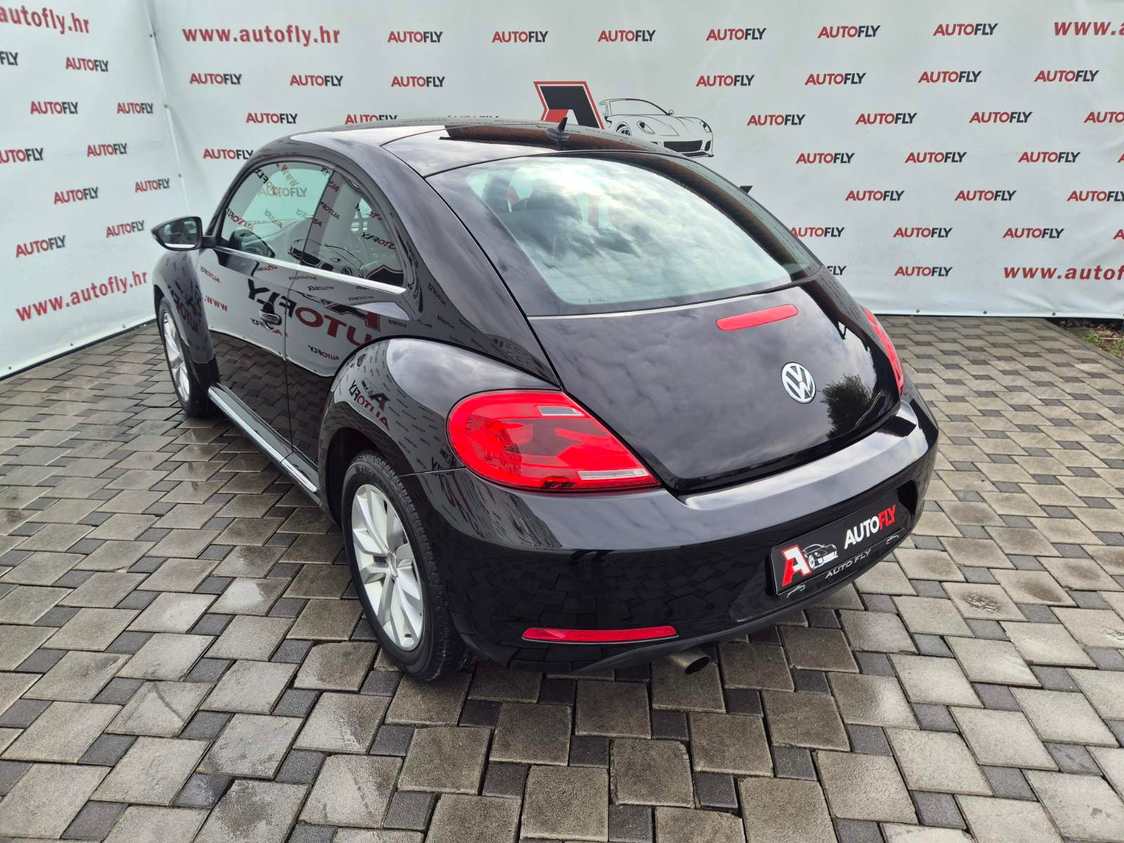 2012 Volkswagen Beetle — fotografija 6