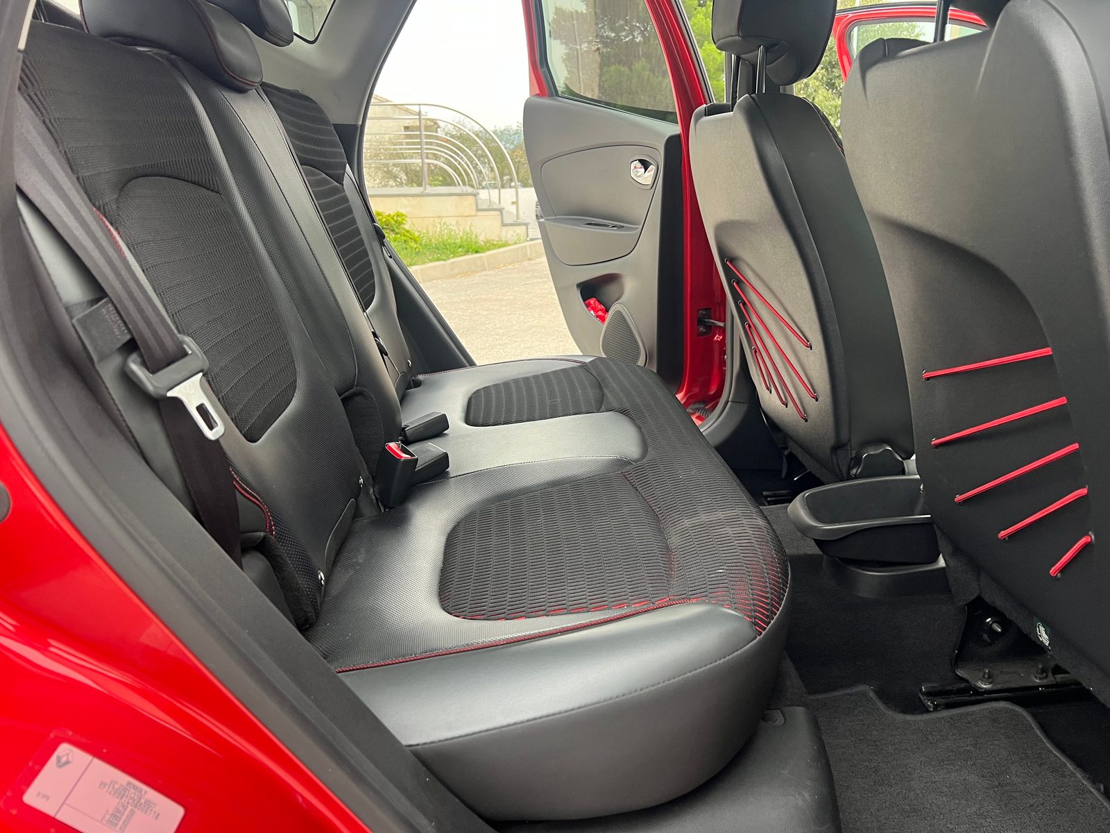 2017 Renault Captur — fotografija 13