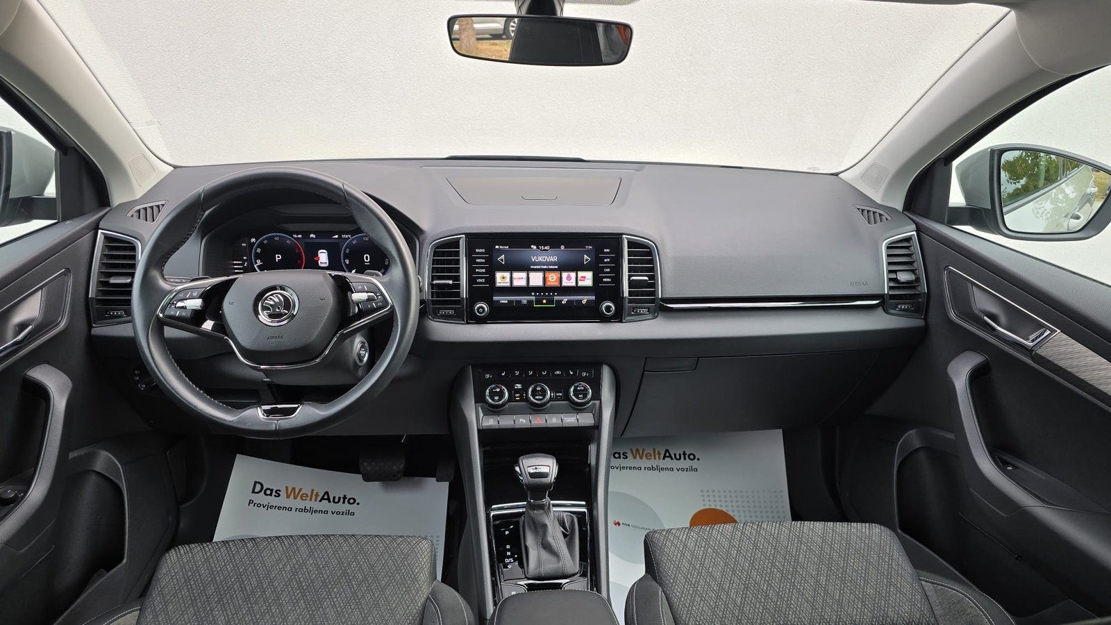 2023 Škoda Karoq — fotografija 12