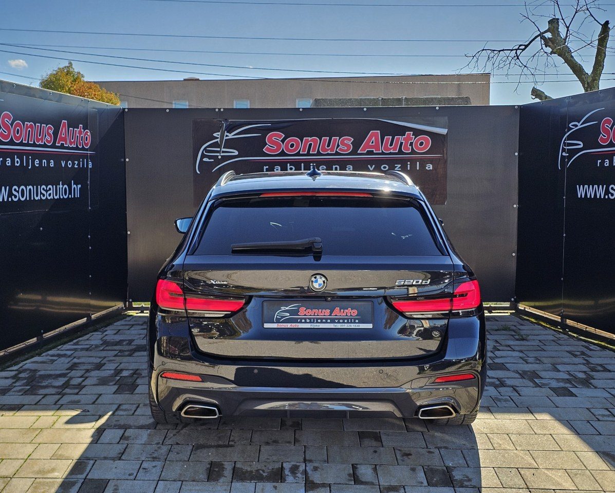 2021 BMW Serija 5 — fotografija 7
