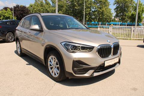 2021 BMW X1 — sličica 3