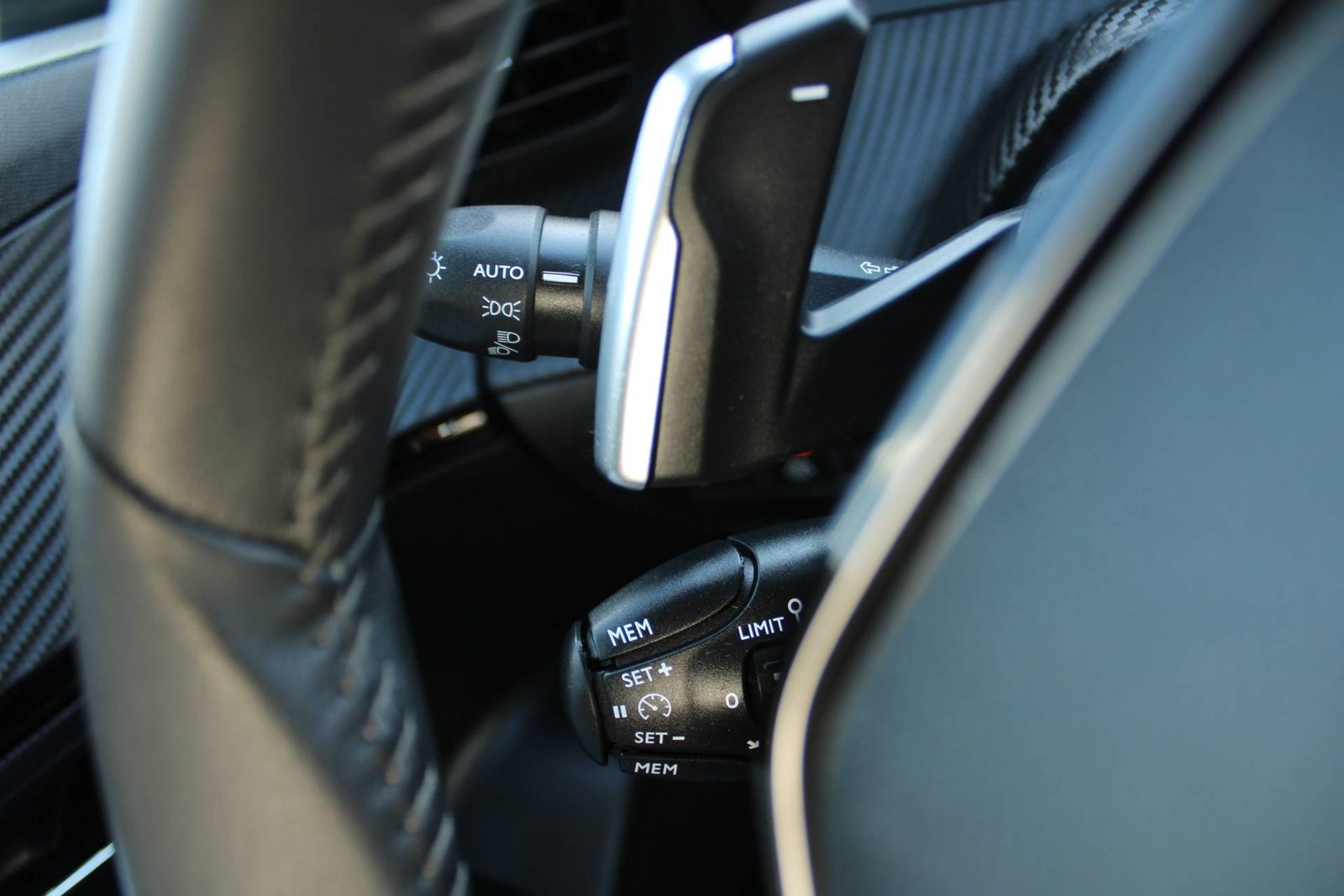2023 Peugeot 2008 — fotografija 14