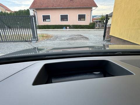 2020 Volkswagen Golf — sličica 27