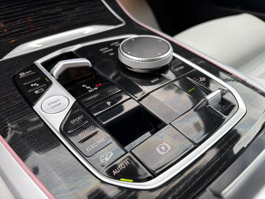 2023 BMW X5 — fotografija 24