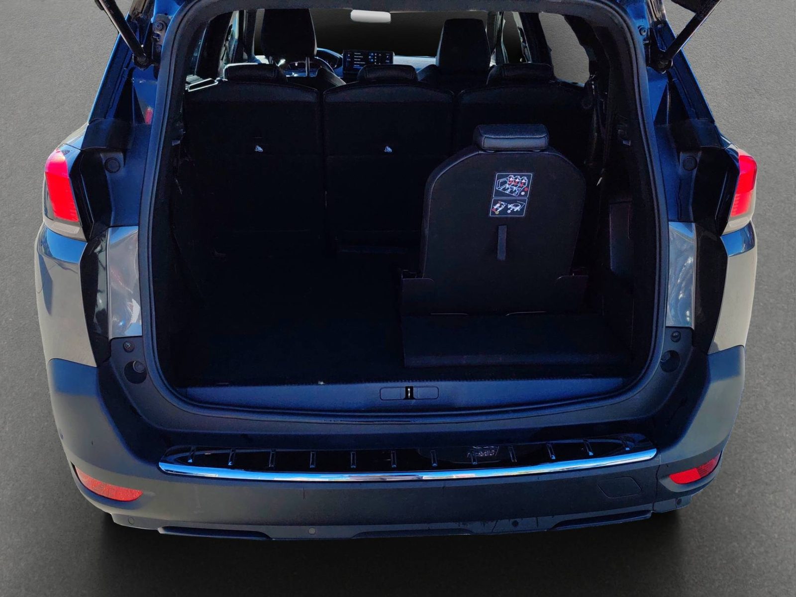 2023 Peugeot 5008 — fotografija 10