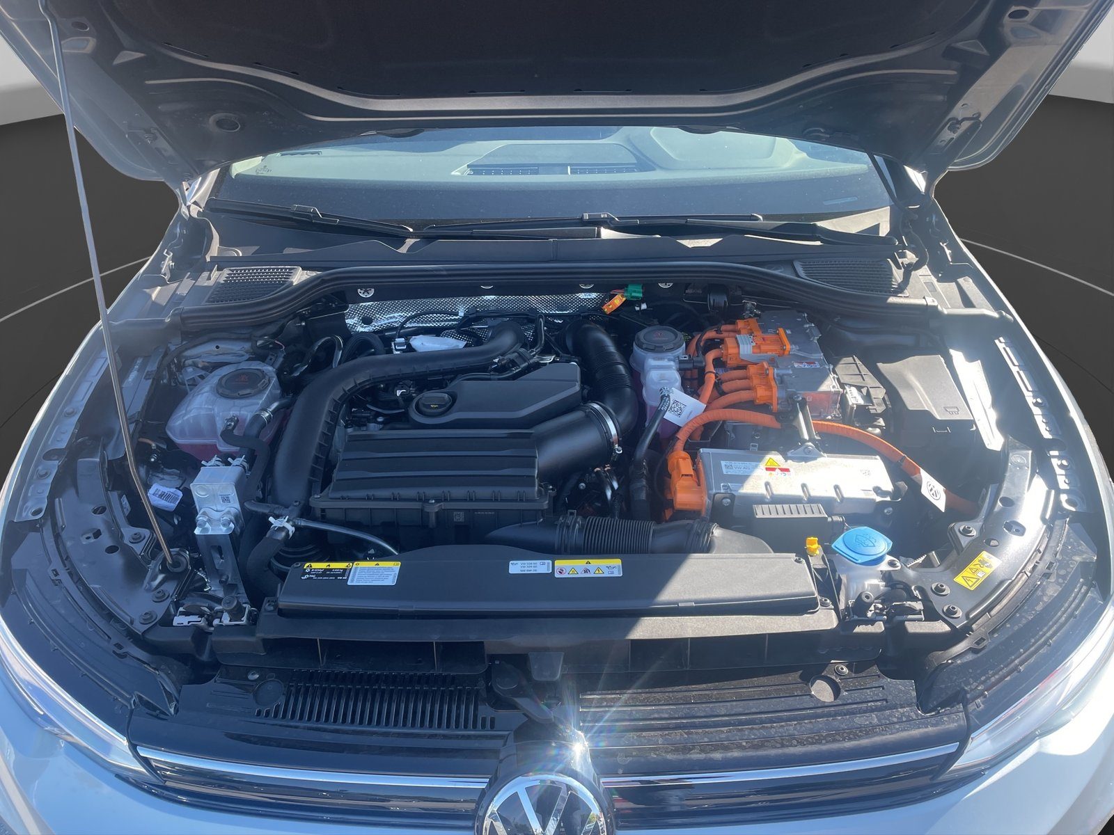 2025 Volkswagen Golf — fotografija 19