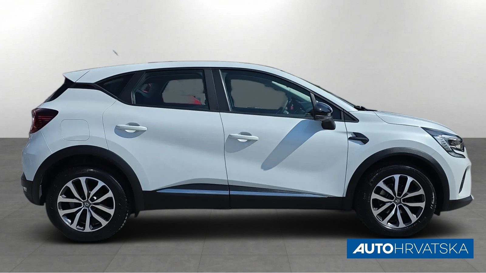 2021 Renault Captur — fotografija 4
